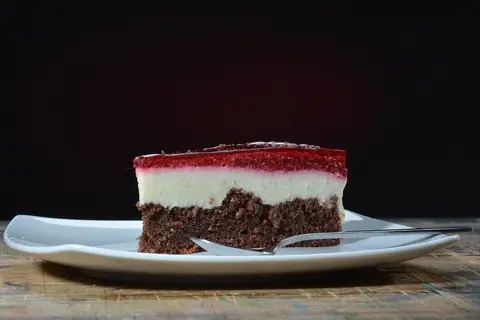 Slice by Iqrascakes photo 1